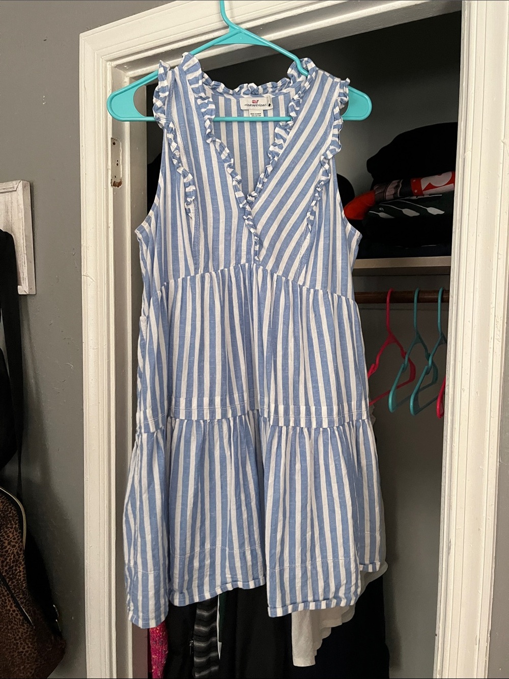 Vineyard Vines striped dress - medium
